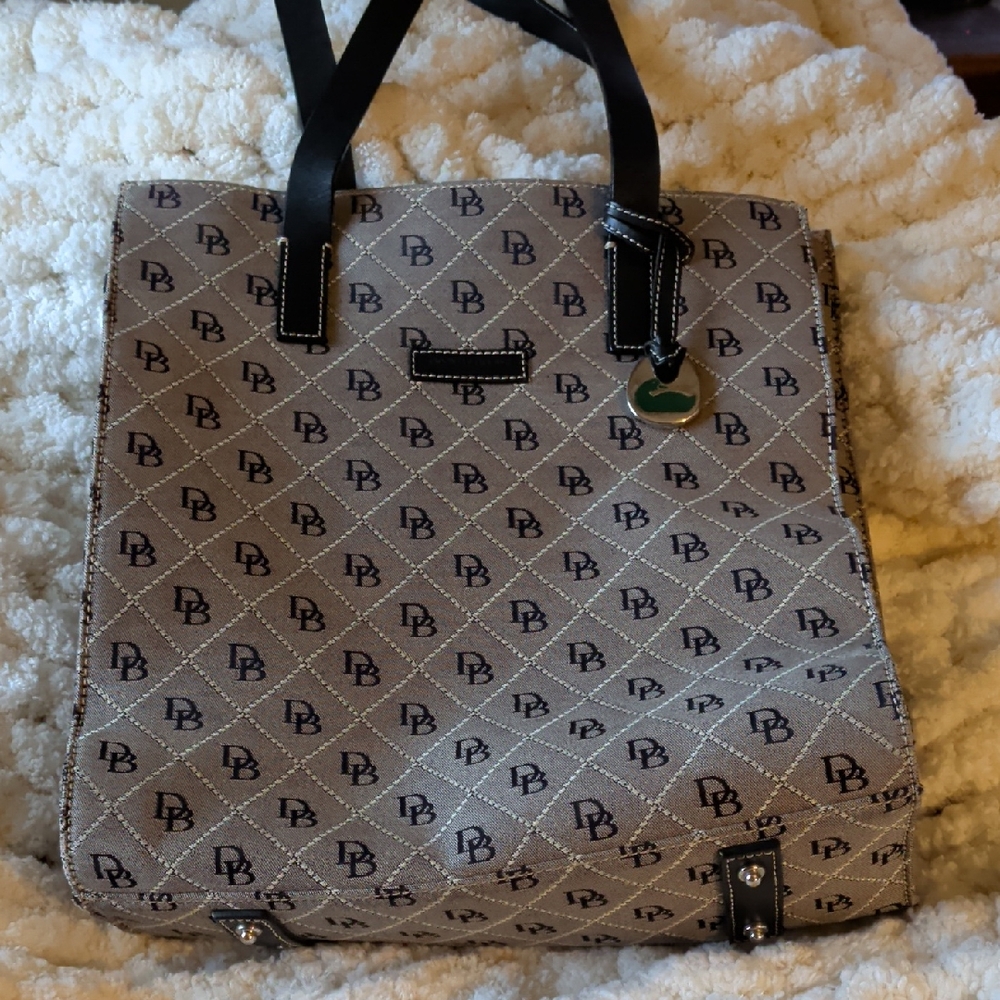 Dooney & Bourke Gray Tote with Black Handles